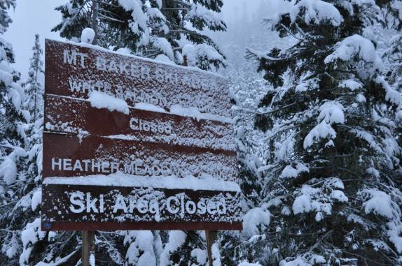 Está na hora de abrir a área de ski do North Cascades National Park, no estado de Washington, noroeste dos  Estados Unidos